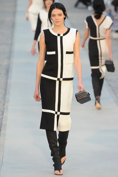 Look 36